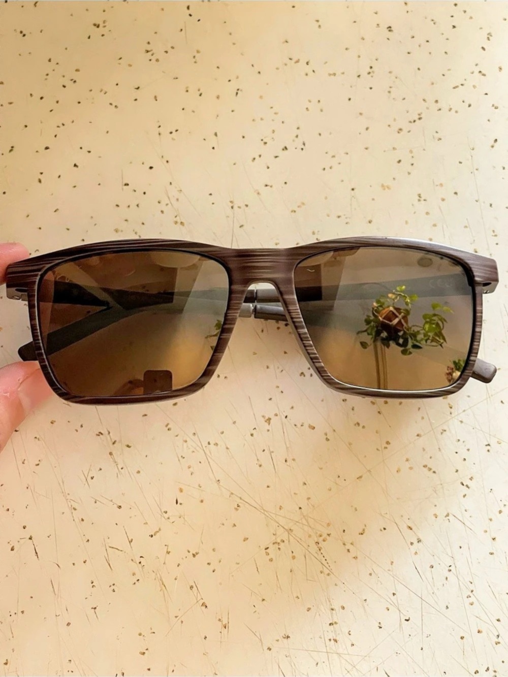 Maui Jim MJ 875-10 Brown Sunglasses